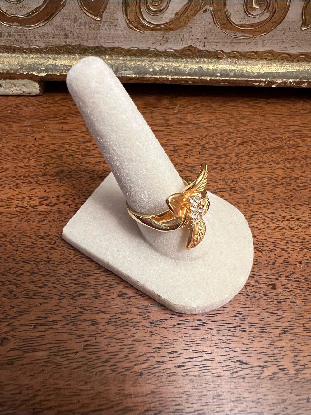 Gold Leaf Floral Ring with Crystal Accents Size 7 - Picture 5 of 6
